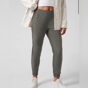 Athleta Brooklyn Jogger Army Green Textured Size XS